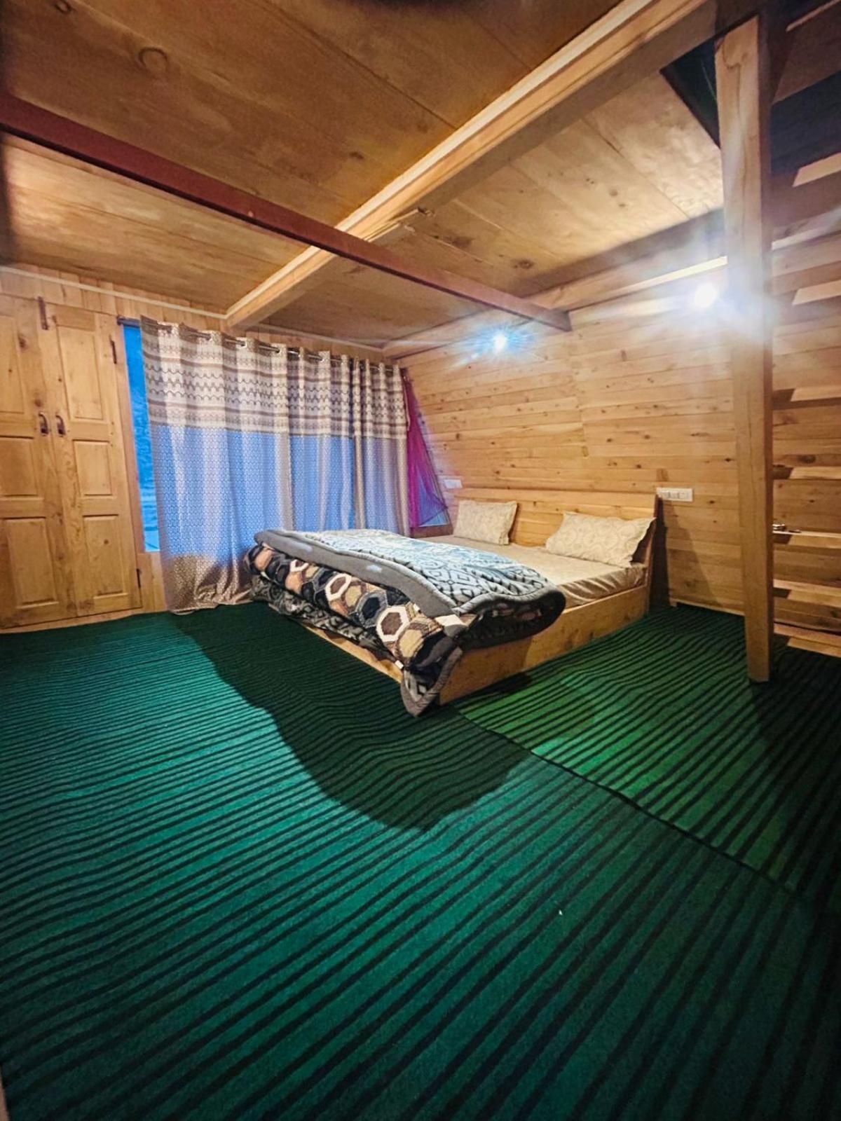 Tree Hub Jibhi Apartment Ngoại thất bức ảnh