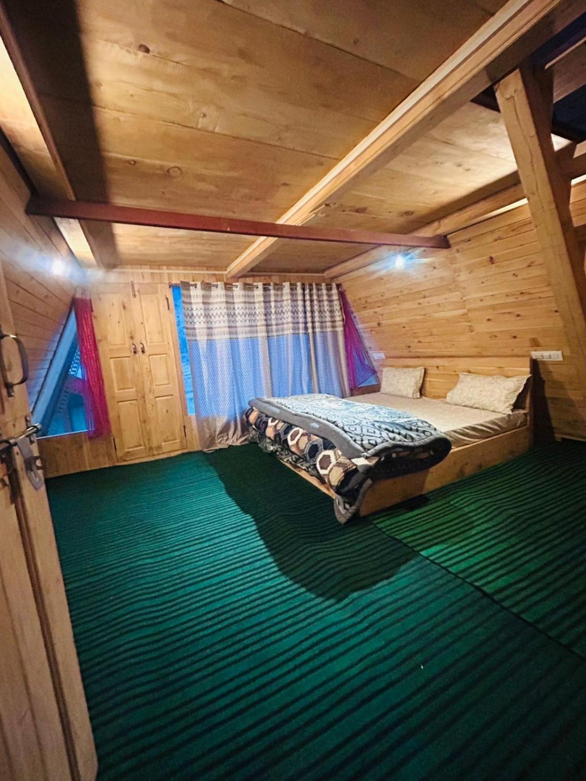 Tree Hub Jibhi Apartment Ngoại thất bức ảnh